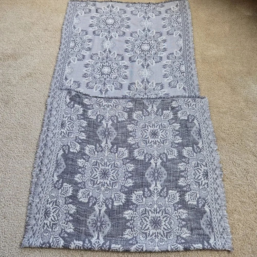 J. Jill Jacquard Snowflake Scarf Grey Onyx
